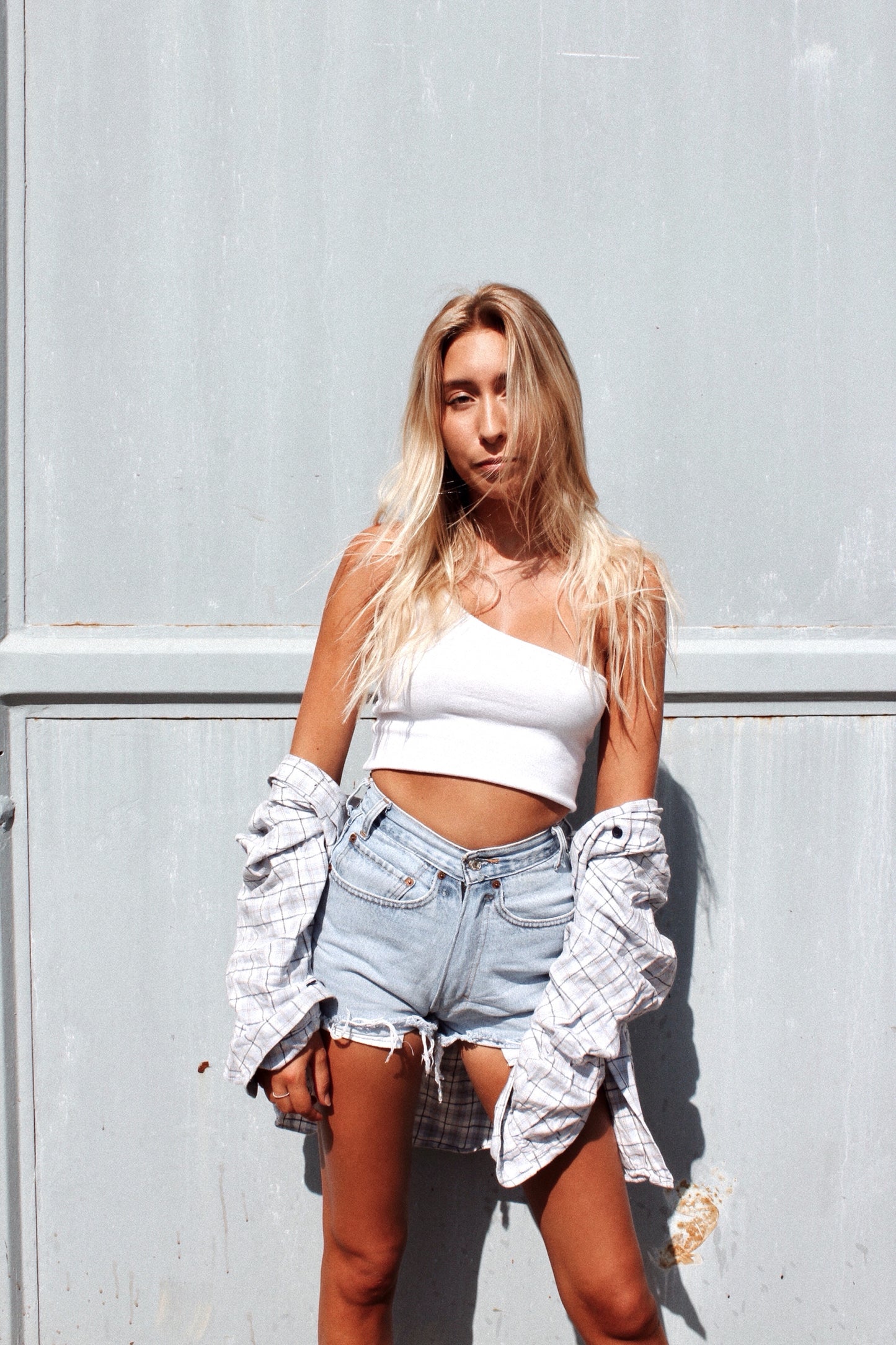 AERO ONE-SHOULDER TOP WHITE