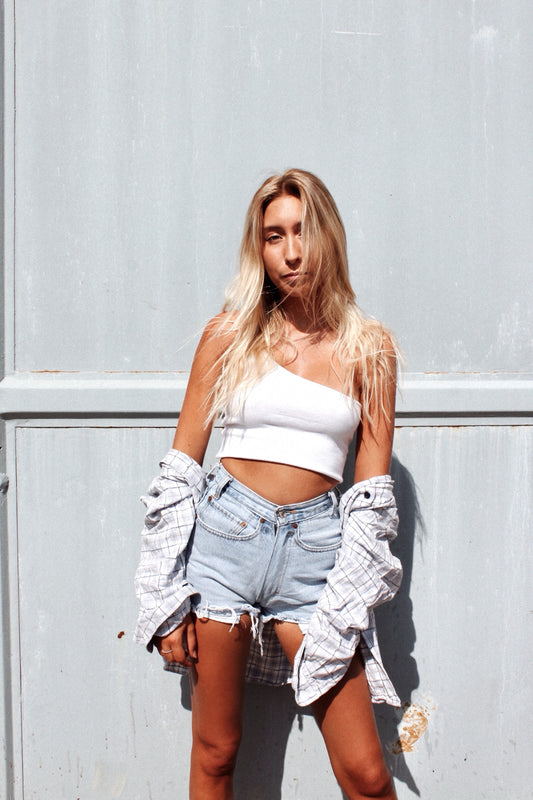 AERO ONE-SHOULDER TOP WHITE